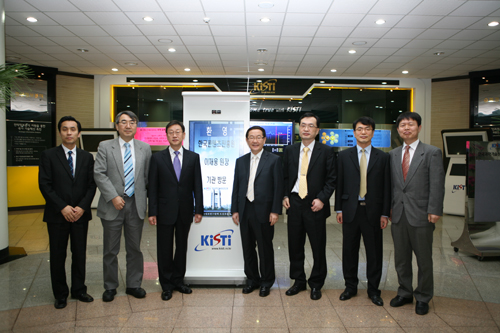 한국콘텐츠진흥원장 방문 기념단체사진