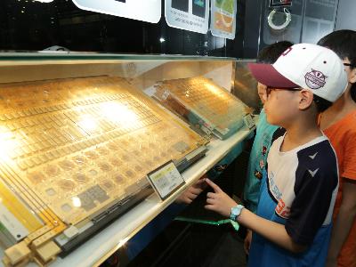 2016 꿈나무 과학멘토 초청과학실험 교촌초(4) 이미지